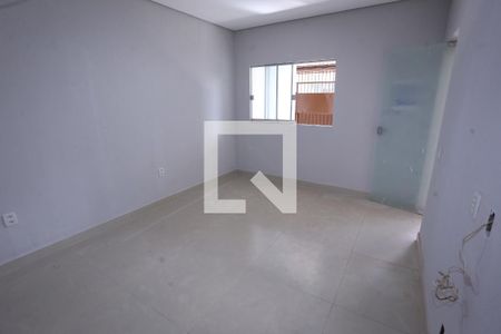 Sala de casa para alugar com 2 quartos, 112m² em Samambaia Sul, Brasília