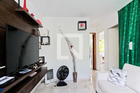 Sala de apartamento para alugar com 2 quartos, 41m² em Parque Panamericano, São Paulo