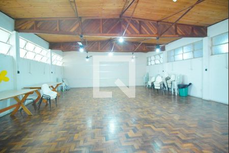 Apartamento para alugar com 54m², 2 quartos e 1 vagaÁrea comum - Salão de festas