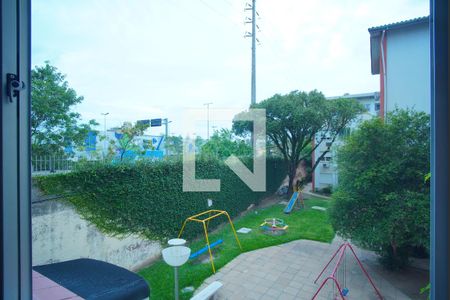 Quarto 1 - Vista  de apartamento para alugar com 2 quartos, 54m² em Higienópolis, Porto Alegre