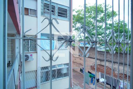 Sala - Vista de apartamento para alugar com 2 quartos, 54m² em Higienópolis, Porto Alegre
