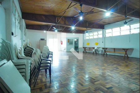 Apartamento para alugar com 54m², 2 quartos e 1 vagaÁrea comum - Salão de festas