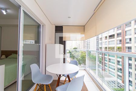 Studio para alugar com 41m², 1 quarto e 1 vagaVaranda