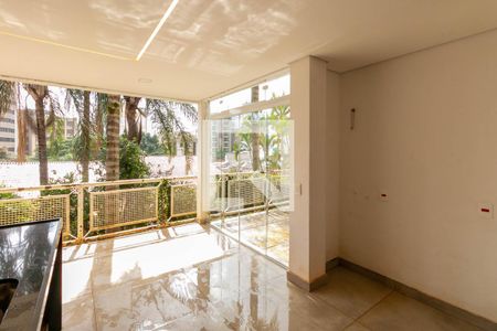 Casa à venda com 220m², 5 quartos e 3 vagas Casa à venda com 220m², 5 quartos e 3 vagasVaranda gourmet