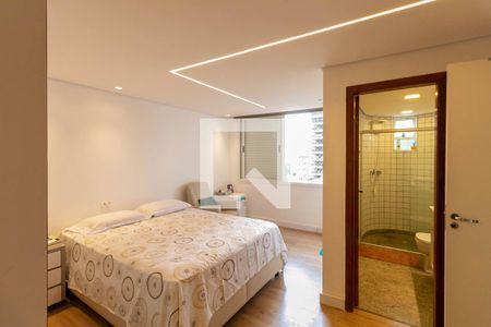 Casa à venda com 220m², 5 quartos e 3 vagas Casa à venda com 220m², 5 quartos e 3 vagasSuíte 3