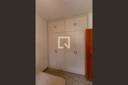 Casa à venda com 220m², 5 quartos e 3 vagas Casa à venda com 220m², 5 quartos e 3 vagasSuíte 1