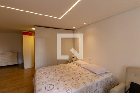 Casa à venda com 220m², 5 quartos e 3 vagas Casa à venda com 220m², 5 quartos e 3 vagasSuíte 3