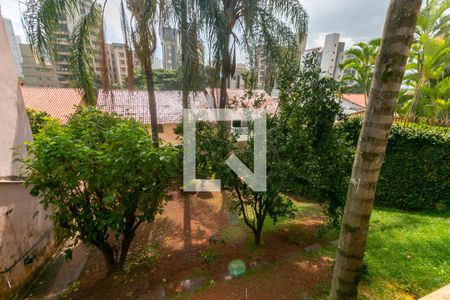 Casa à venda com 220m², 5 quartos e 3 vagas Casa à venda com 220m², 5 quartos e 3 vagasÁrea externa