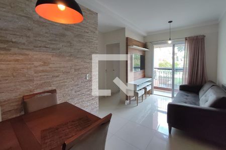 Sala de apartamento à venda com 2 quartos, 56m² em Vila Satúrnia, Campinas