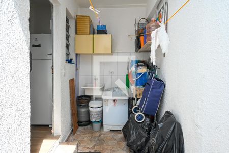 Casa à venda com 175m², 4 quartos e 3 vagasCasa 2 Área de serviço