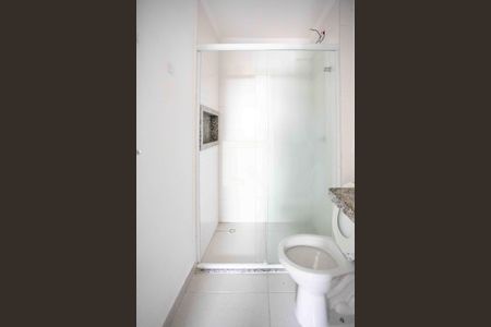 Banheiro da Suíte de apartamento para alugar com 2 quartos, 55m² em Centro, Diadema
