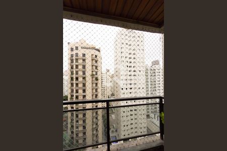 Apartamento para alugar com 100m², 2 quartos e 1 vagaQuarto varanda 