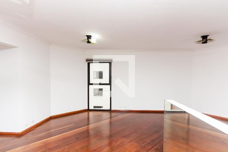 Sala de apartamento para alugar com 2 quartos, 100m² em Moema, São Paulo