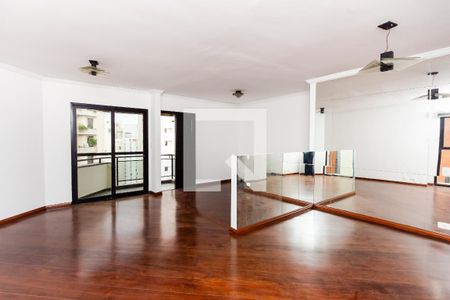 Sala de apartamento para alugar com 2 quartos, 100m² em Moema, São Paulo