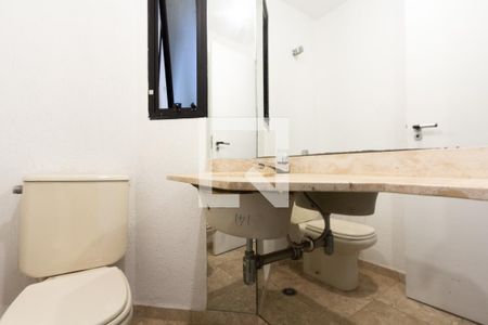 Lavabo de apartamento para alugar com 2 quartos, 100m² em Moema, São Paulo