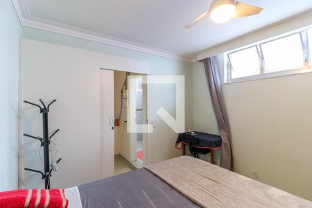 Casa à venda com 200m², 6 quartos e 2 vagas Casa à venda com 200m², 6 quartos e 2 vagasSuíte 6