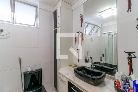 Casa à venda com 200m², 6 quartos e 2 vagas Casa à venda com 200m², 6 quartos e 2 vagasBanheiro da Suíte 3