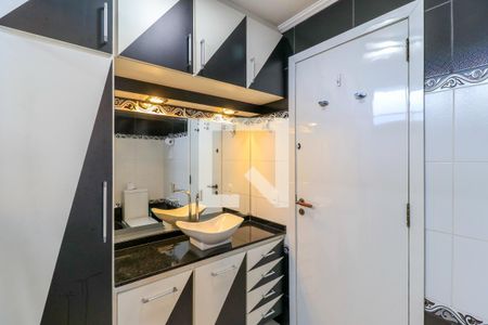 Casa à venda com 200m², 6 quartos e 2 vagas Casa à venda com 200m², 6 quartos e 2 vagasBanheiro da Suíte 2