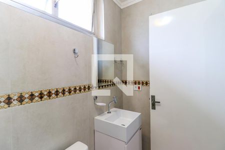 Casa à venda com 200m², 6 quartos e 2 vagas Casa à venda com 200m², 6 quartos e 2 vagasBanheiro da Suíte 6