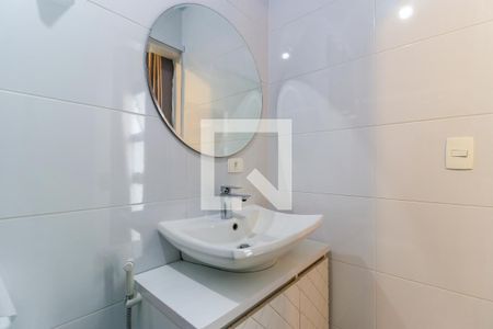 Casa à venda com 200m², 6 quartos e 2 vagas Casa à venda com 200m², 6 quartos e 2 vagasBanheiro da Suíte 1