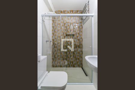 Casa à venda com 200m², 6 quartos e 2 vagas Casa à venda com 200m², 6 quartos e 2 vagasBanheiro da Suíte 4