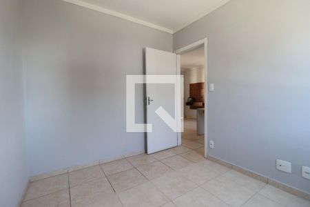 Quarto 1 de apartamento para alugar com 2 quartos, 42m² em Jardim Santa Cecilia - Bonfim Paulista, Ribeirão Preto