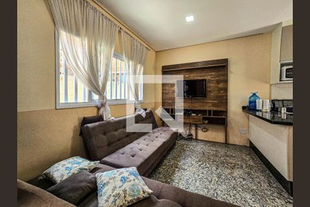 Sala de casa de condomínio para alugar com 2 quartos, 70m² em Enseada, Guarujá