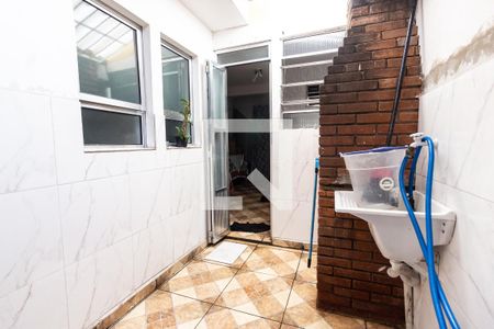 Casa à venda com 154m², 3 quartos e 1 vagaÁrea de serviço casa 1