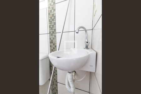 Casa à venda com 154m², 3 quartos e 1 vagaBanheiro casa 2