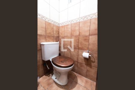 Casa à venda com 154m², 3 quartos e 1 vagaBanheiro de serviço casa 1