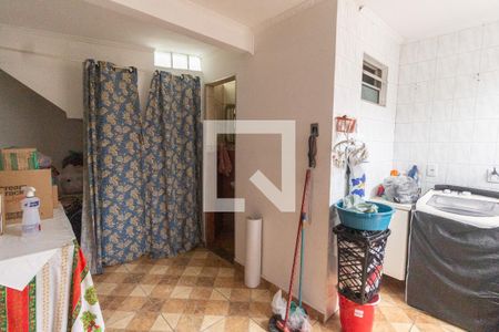 Casa à venda com 154m², 3 quartos e 1 vagaÁrea de serviço casa 1