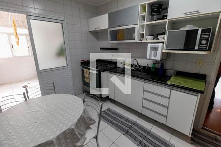 Apartamento para alugar com 105m², 3 quartos e 2 vagasCozinha - Armários