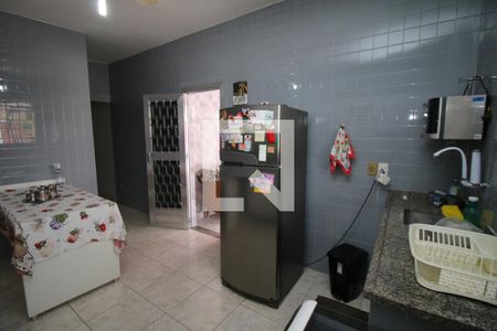 Casa à venda com 580m², 4 quartos e 2 vagasCozinha 2