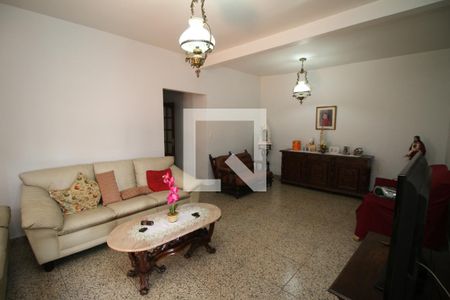 Sala 1 de casa à venda com 4 quartos, 580m² em Penha, Rio de Janeiro