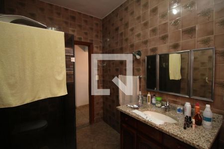 Casa à venda com 580m², 4 quartos e 2 vagasBanheiro 1