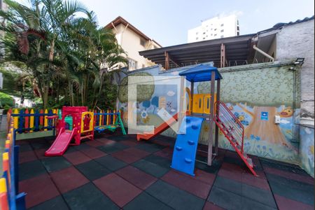 Apartamento para alugar com 56m², 2 quartos e 1 vaga Apartamento para alugar com 56m², 2 quartos e 1 vagaPlayground