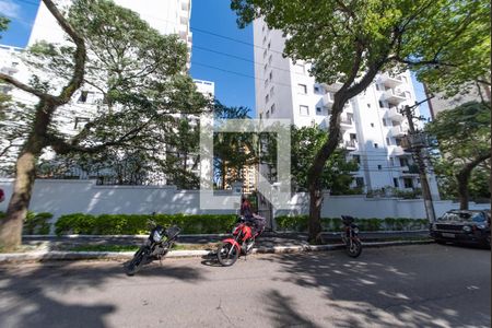 Apartamento para alugar com 56m², 2 quartos e 1 vaga Apartamento para alugar com 56m², 2 quartos e 1 vagaFachada