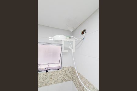 Apartamento à venda com 38m², 2 quartos e 1 vaga Apartamento à venda com 38m², 2 quartos e 1 vagaBanheiro