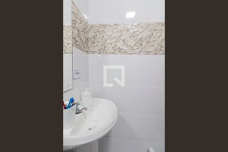 Apartamento à venda com 38m², 2 quartos e 1 vaga Apartamento à venda com 38m², 2 quartos e 1 vagaBanheiro