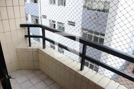 Sacada da Sala de apartamento para alugar com 2 quartos, 74m² em Centro, São Vicente