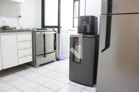 Apartamento para alugar com 74m², 2 quartos e 1 vagaCozinha