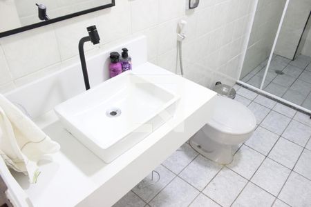 Apartamento para alugar com 74m², 2 quartos e 1 vagaBanheiro Social