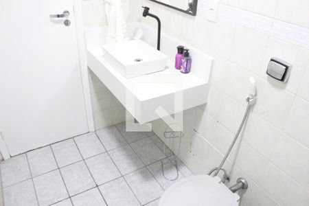 Apartamento para alugar com 74m², 2 quartos e 1 vagaBanheiro Social