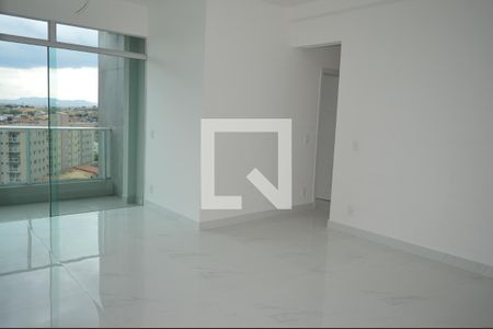 Sala de apartamento à venda com 3 quartos, 110m² em Centro, Contagem