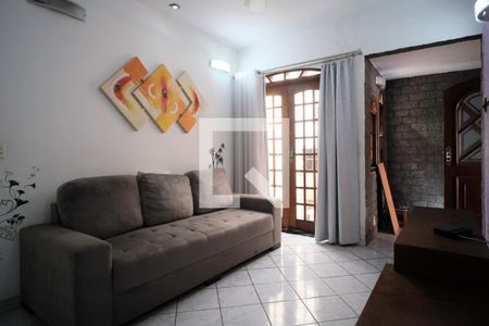 Sala  de casa para alugar com 4 quartos, 126m² em Jardim Gonzaga, São Paulo
