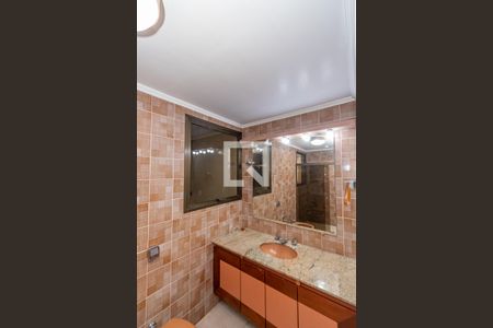 Apartamento à venda com 400m², 4 quartos e 4 vagasBanheiro da Suíte 2