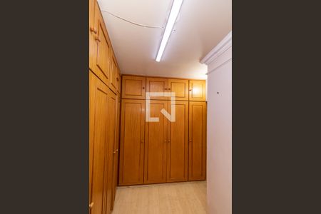 Apartamento à venda com 400m², 4 quartos e 4 vagasCloset da suíte 1