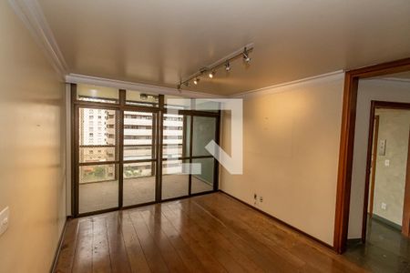 Apartamento à venda com 400m², 4 quartos e 4 vagasEscritório 