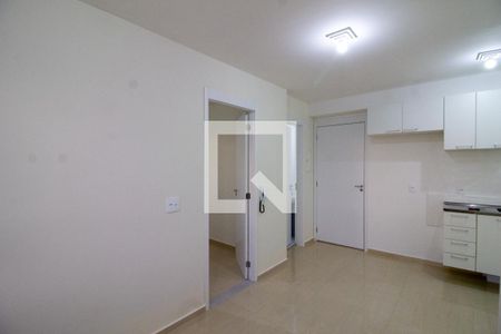 Sala de apartamento para alugar com 2 quartos, 36m² em Vila das Bandeiras, Guarulhos