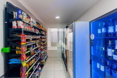 Apartamento para alugar com 28m², 1 quarto e sem vagaMini Mercado